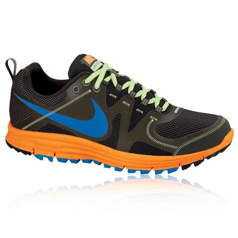 nike trail running shoes clearance.